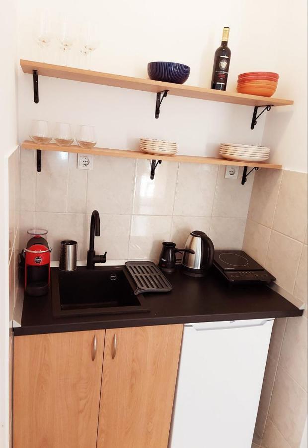 Apartmani Radovic Bijela Dış mekan fotoğraf