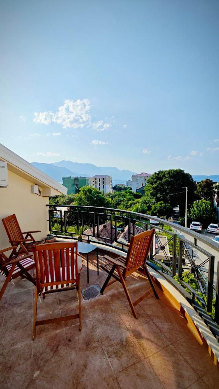 Apartmani Radovic Bijela Dış mekan fotoğraf